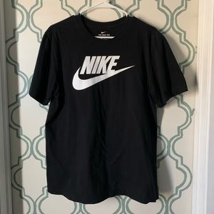 black nike shirt